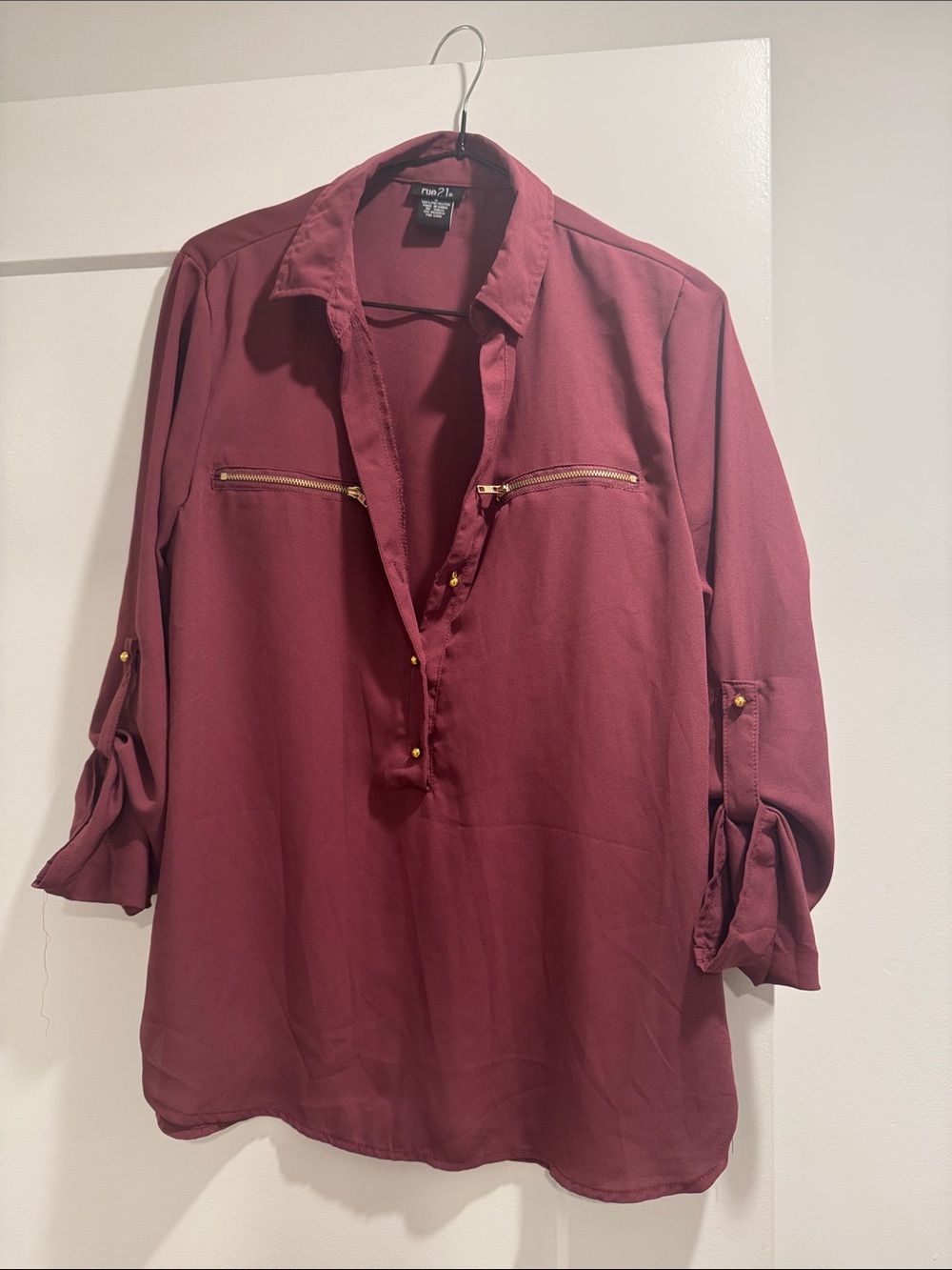 Rue21 Burgundy Long-Sleeve Zip-Pocket Blouse